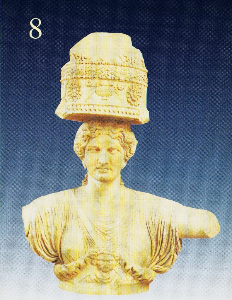 KARYATIDE-KISTOPHOROS