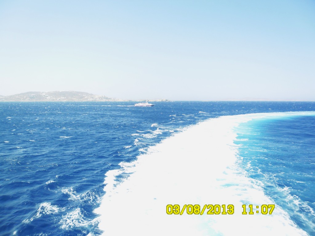 DÉPART POUR MYKONOS