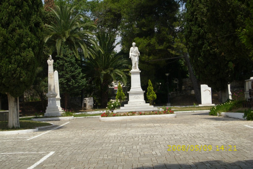 MESSOLONGHI CIMETIÈRE DES HÉROS