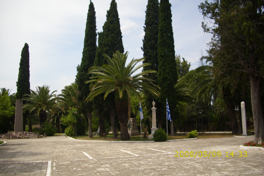 CIMETIÈRE DES HÉROS